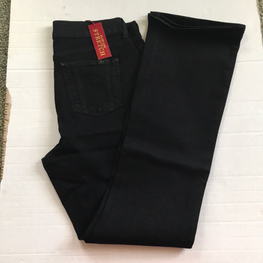 NWT Jennifer Lopez Black bootcut jeans - Picture 3 of 8